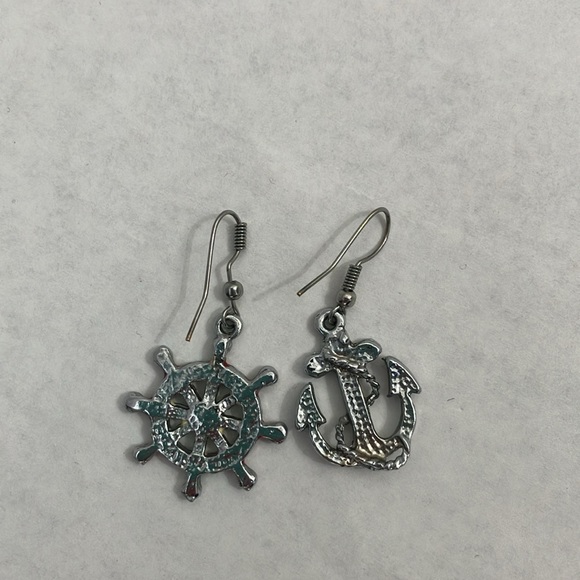 Nautical Anchor and Wheel Ship Dangle Earrings Design w/ Red, White & Blue - Picture 6 of 6